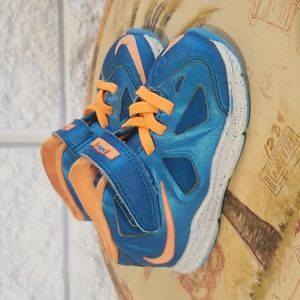 Nike LeBron X (TD) Toddler Basketball Shoes 543566 402 Size 6C